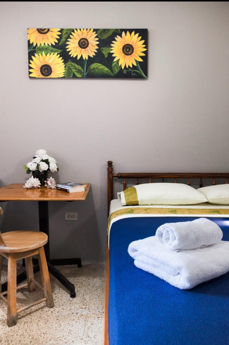 Готель Casa Betancourt Salinas Екстер'єр фото